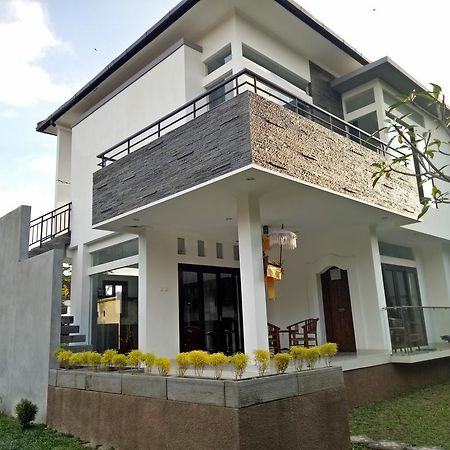 Legong Guesthouse Ubud  Luaran gambar